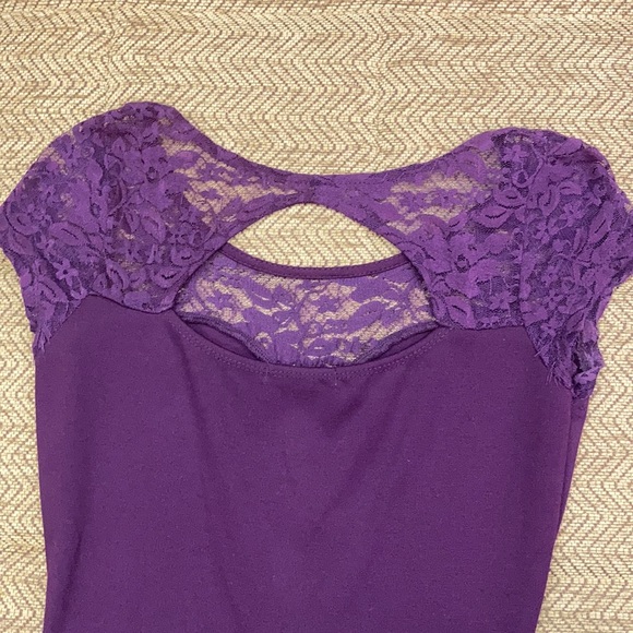 Purple peplum top - Picture 3 of 4